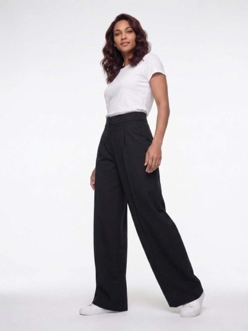 Max Studio Black Pleated Wide-Leg Trousers